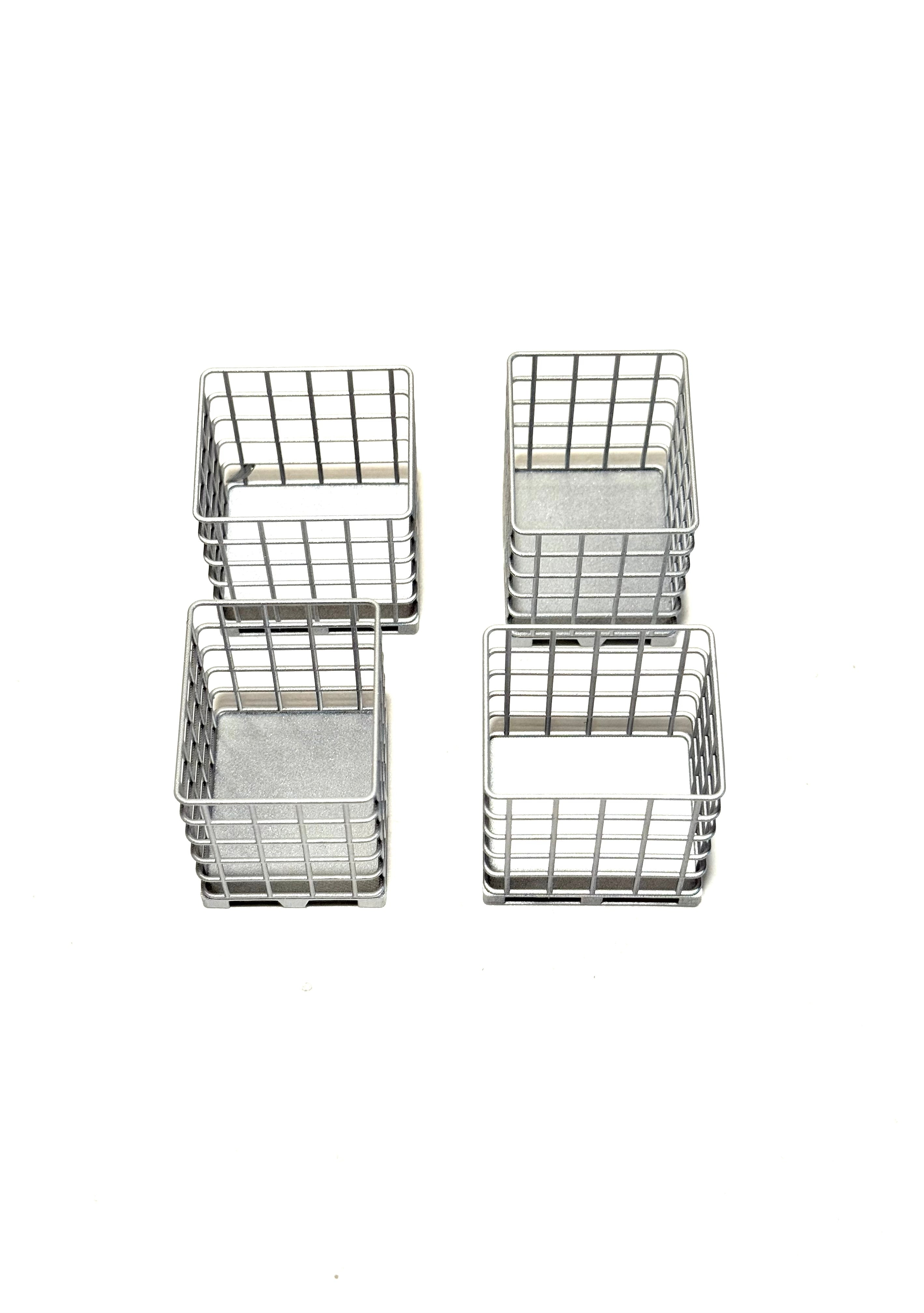 Vier Gitterboxen in der Draufsicht