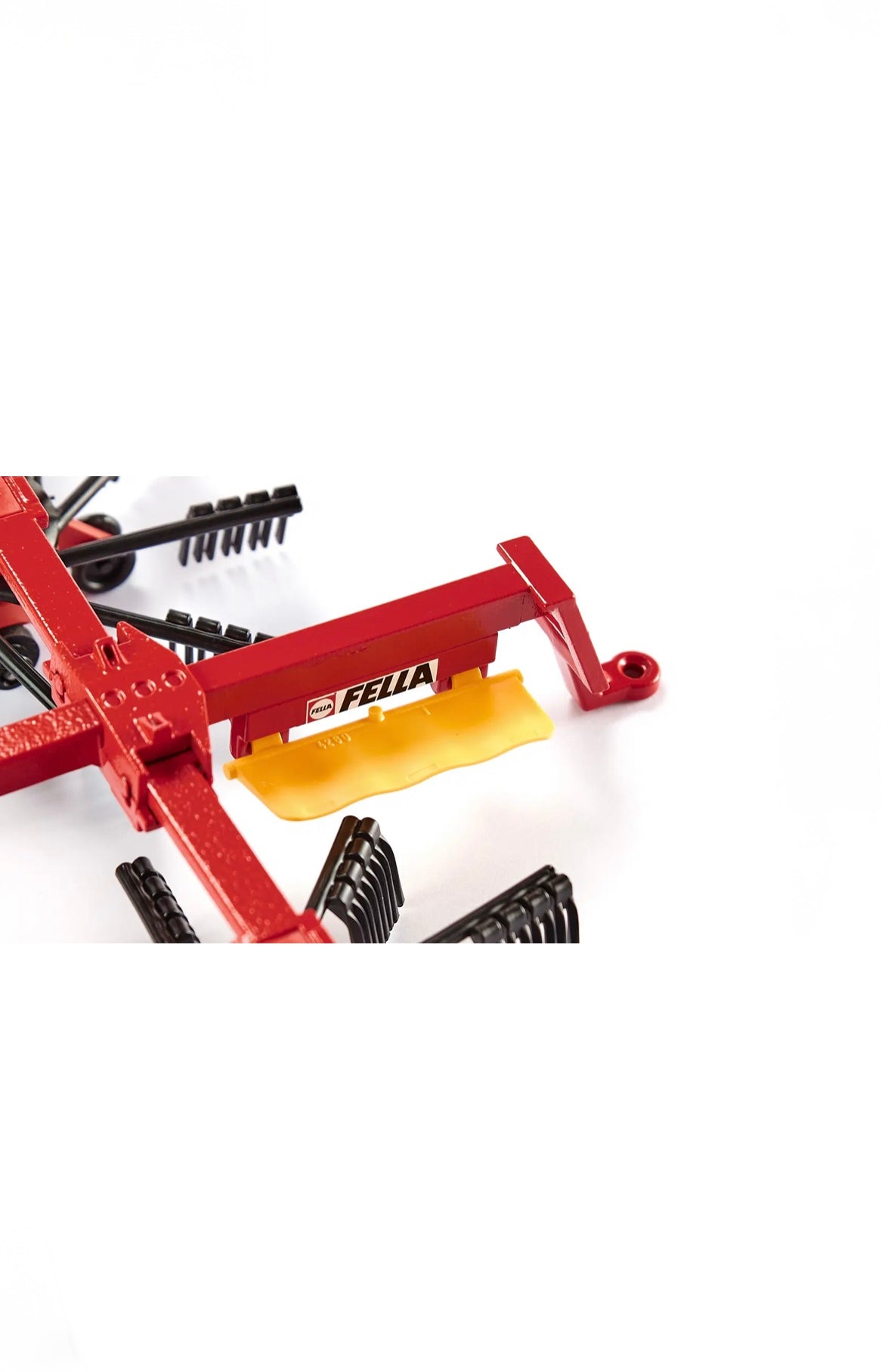 SIKU FARMER 2451 Fella Schwader (1:32)