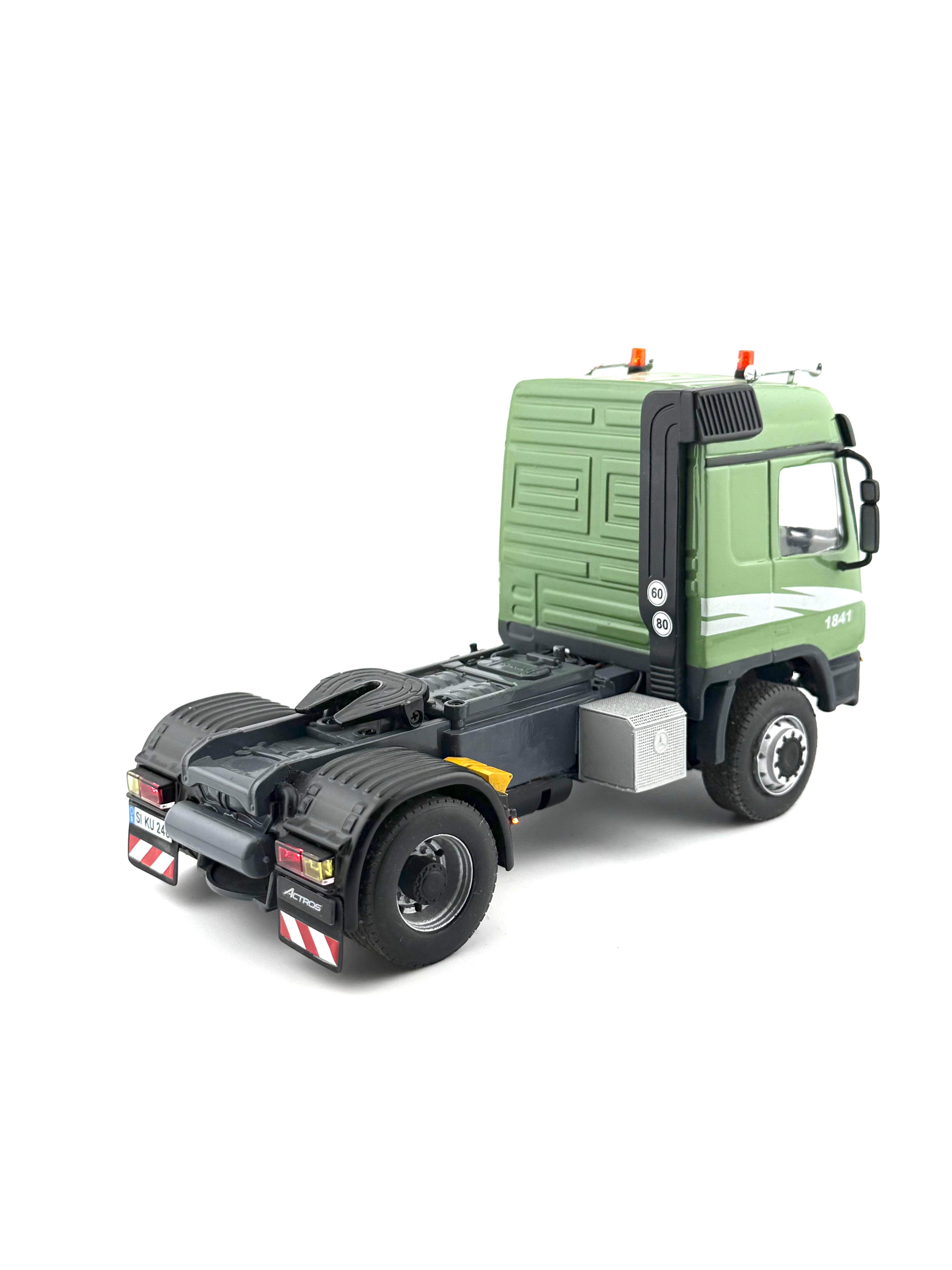 SIKU CONTROL Umbau Mercedes Actros MP3 mit RKL4