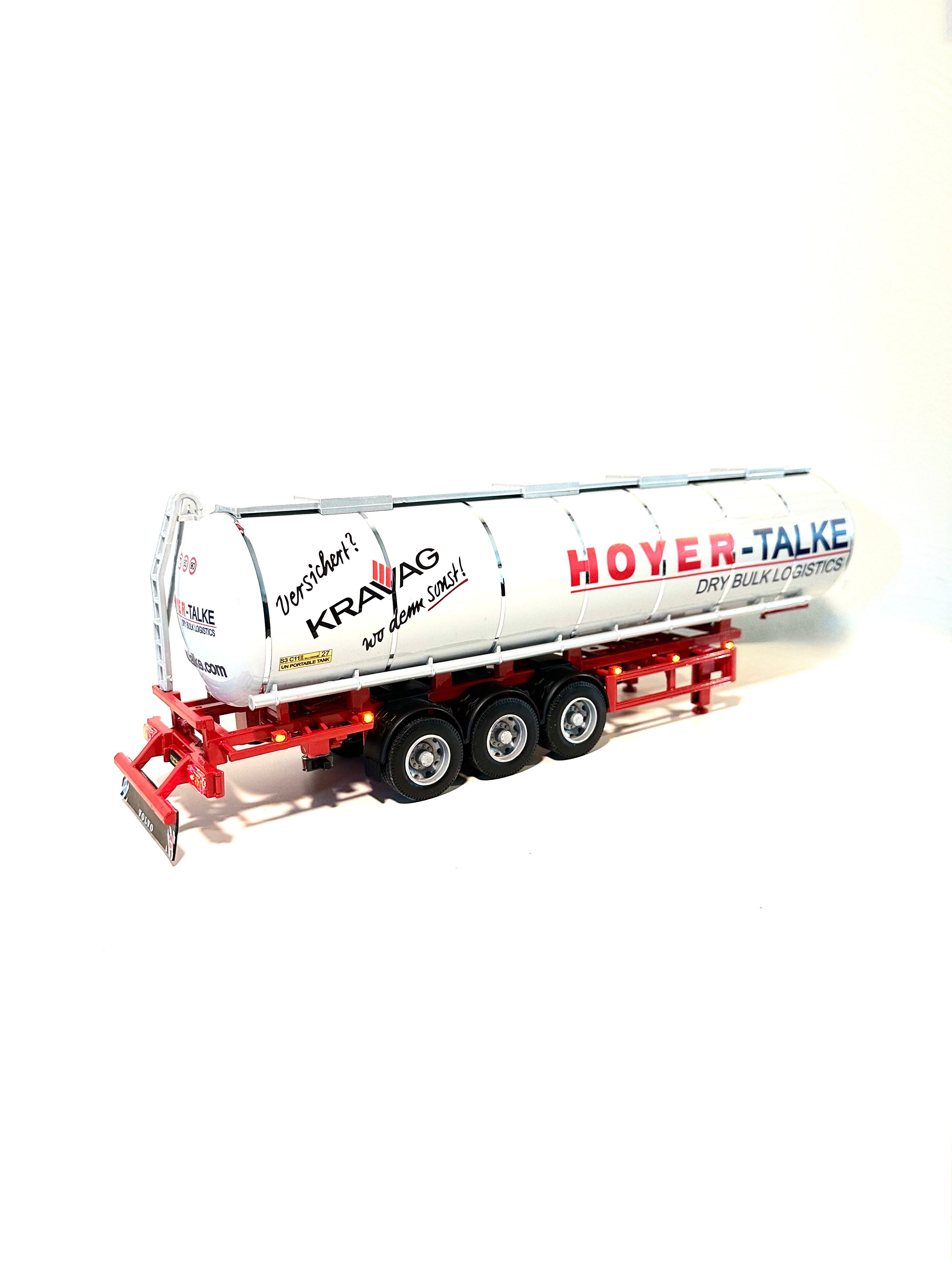 Sprittanker Seitenansicht von hinten in weiß mit Werbung Hoyer-Talke