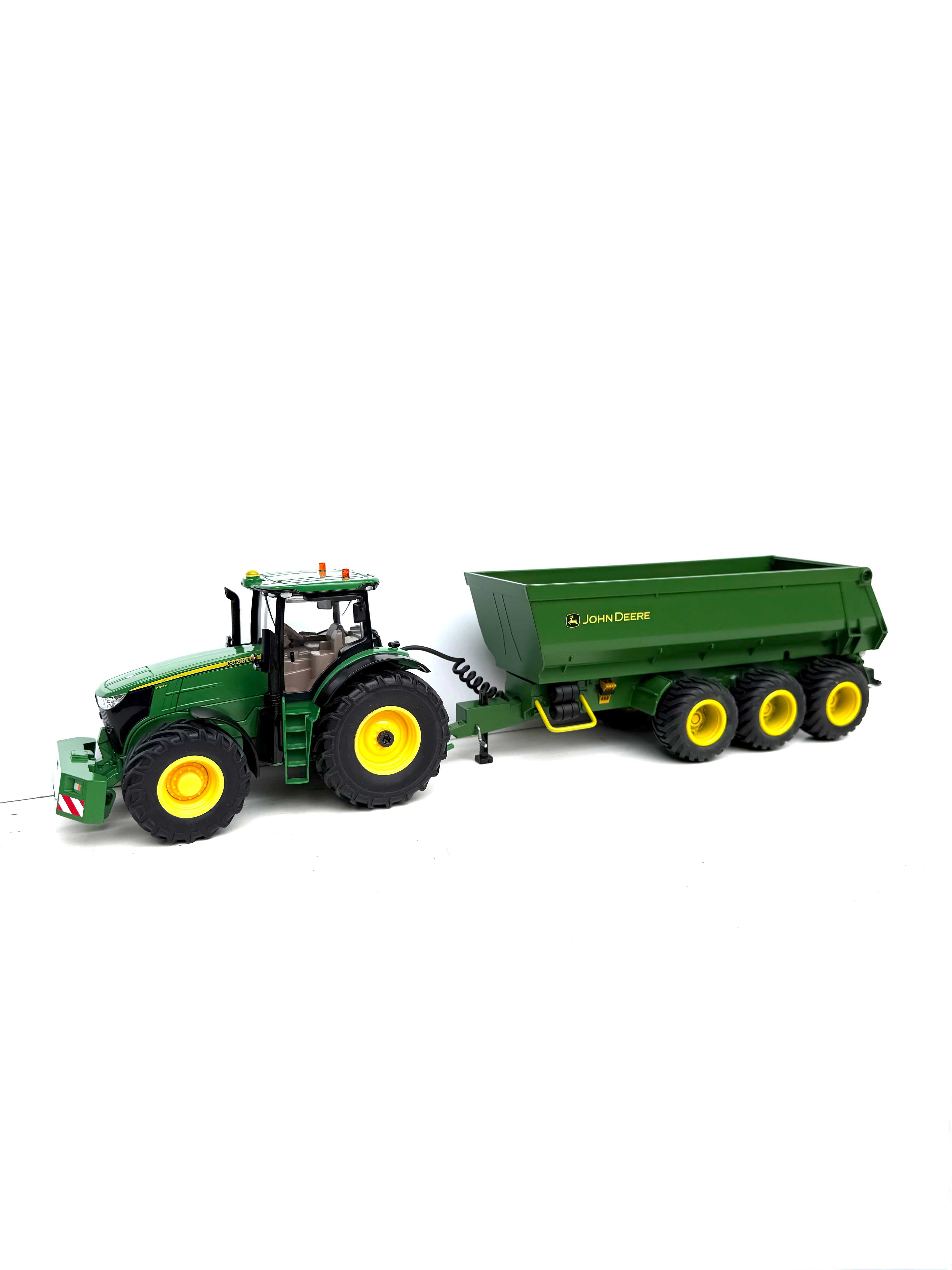 John Deere Traktor mit Dreiachs Kipper 1:32 RC Modell Seitenansicht