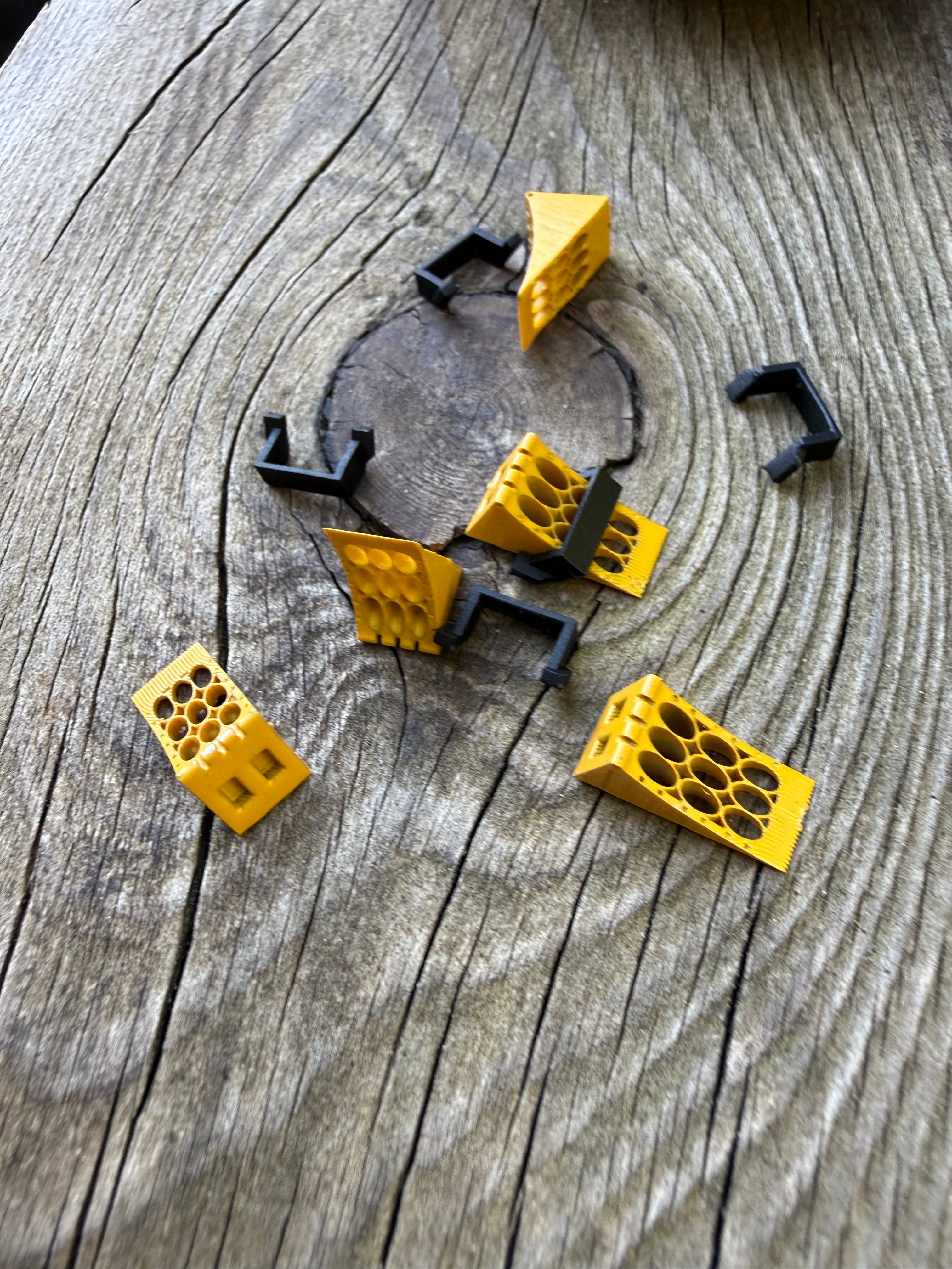 Unterlegkeile LKW 1 32 3D Druck Set mit Halter Modellbau Zubehör