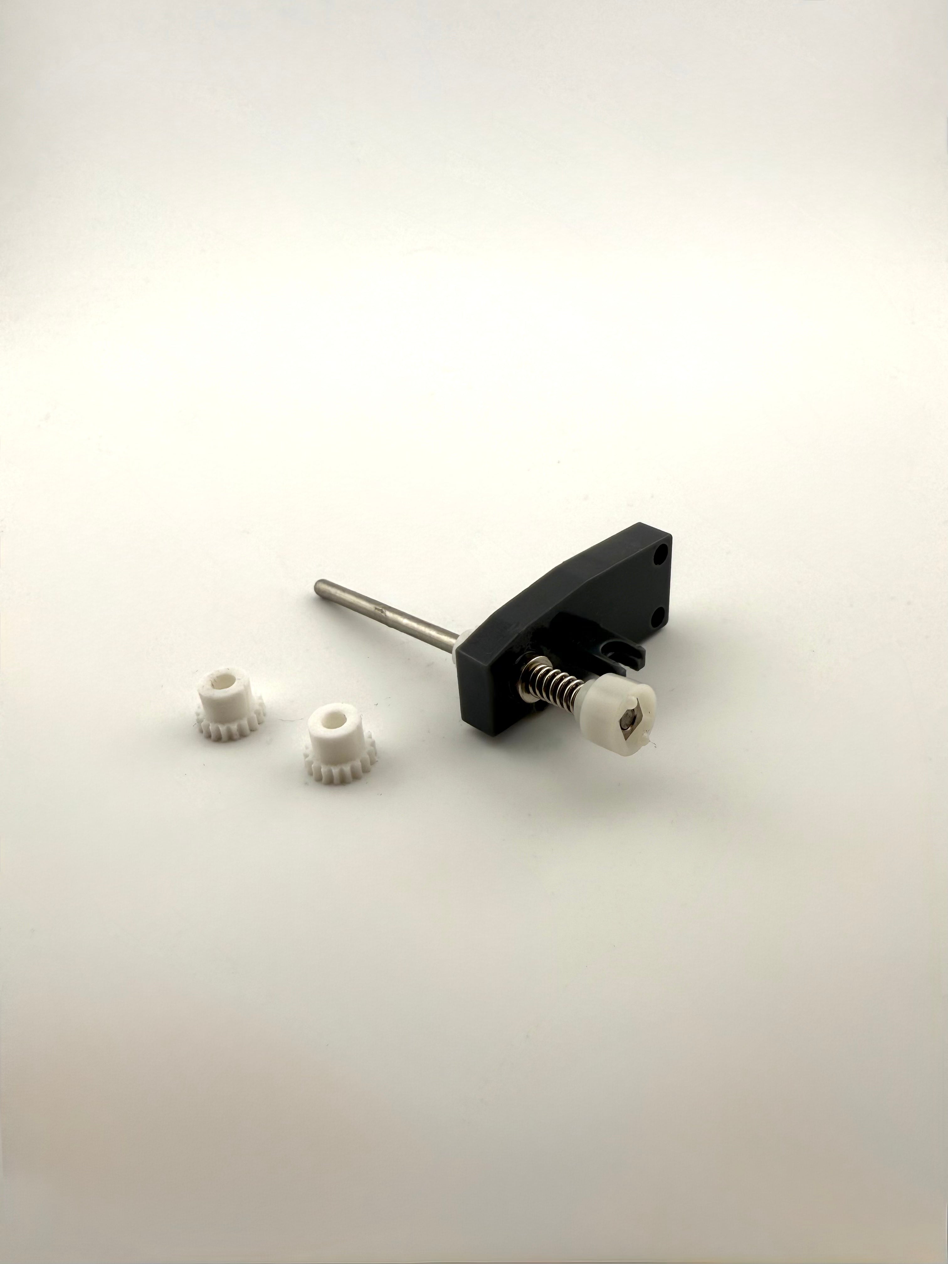 2 x Ersatz Zahnrad für SIKU CONTROL Rampengetriebe von Tieflader 6721/ 6744 von MAN und VOLVO LKW Doppelpack