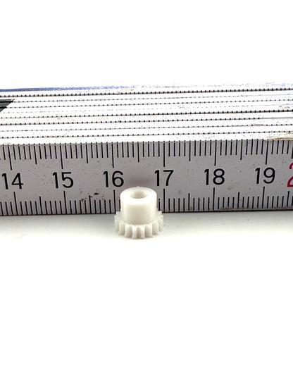 2 x Ersatz Zahnrad für SIKU CONTROL Rampengetriebe von Tieflader 6721/ 6744 von MAN und VOLVO LKW Doppelpack