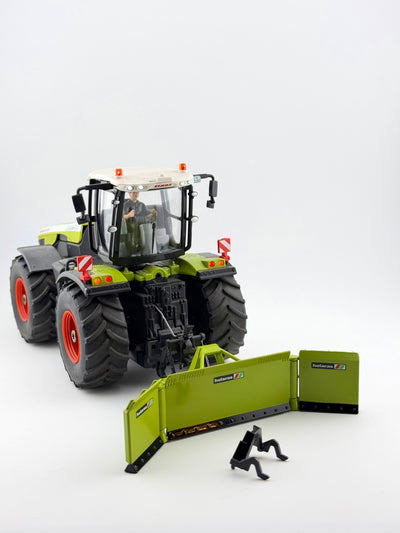SIKU Farmer 2467 Holaras Maisschiebeschild SONDERSERIE 1:32