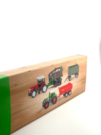 SIKU FARMER 8300 Set mit Fendt, Massey Ferguson, Krampe und Fortuna