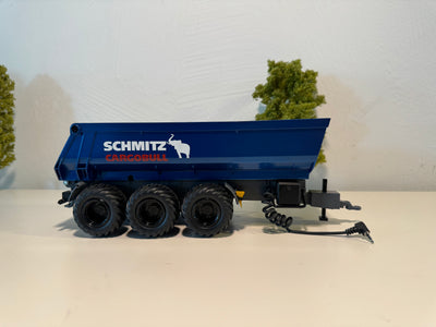 Seitenansicht:
Kipper in blau, Felgen in schwarz