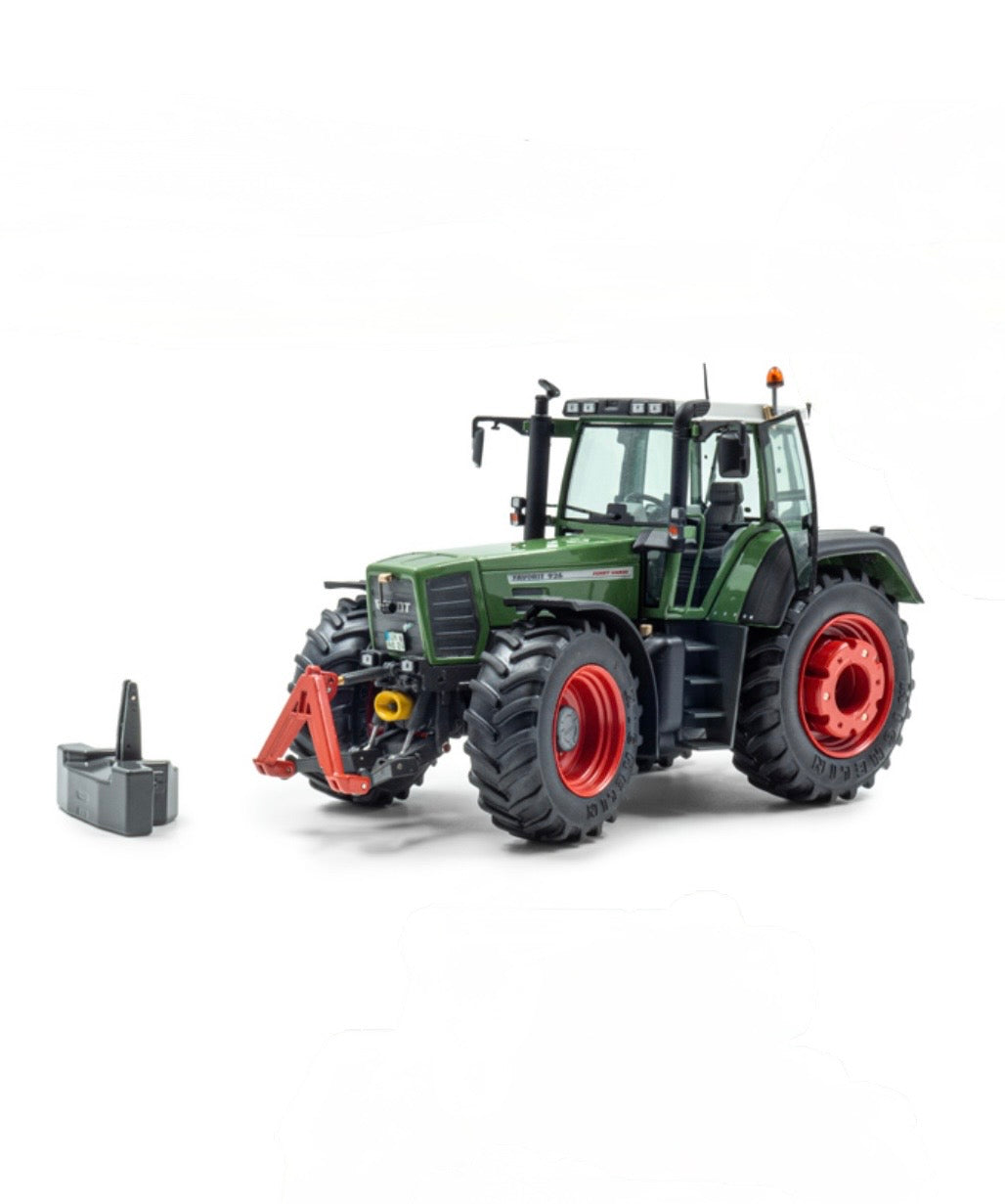 Fendt Favorit 926 Vario Weise Toys 1025 Modelltraktor im Maßstab 1:32