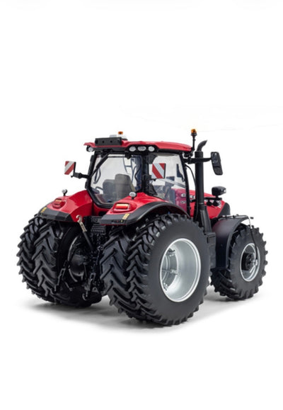 Case IH Puma 260 CVXDrive Modell 1:32 Universal Hobbies mit Reifendruck-Regelanla Heckansicht
