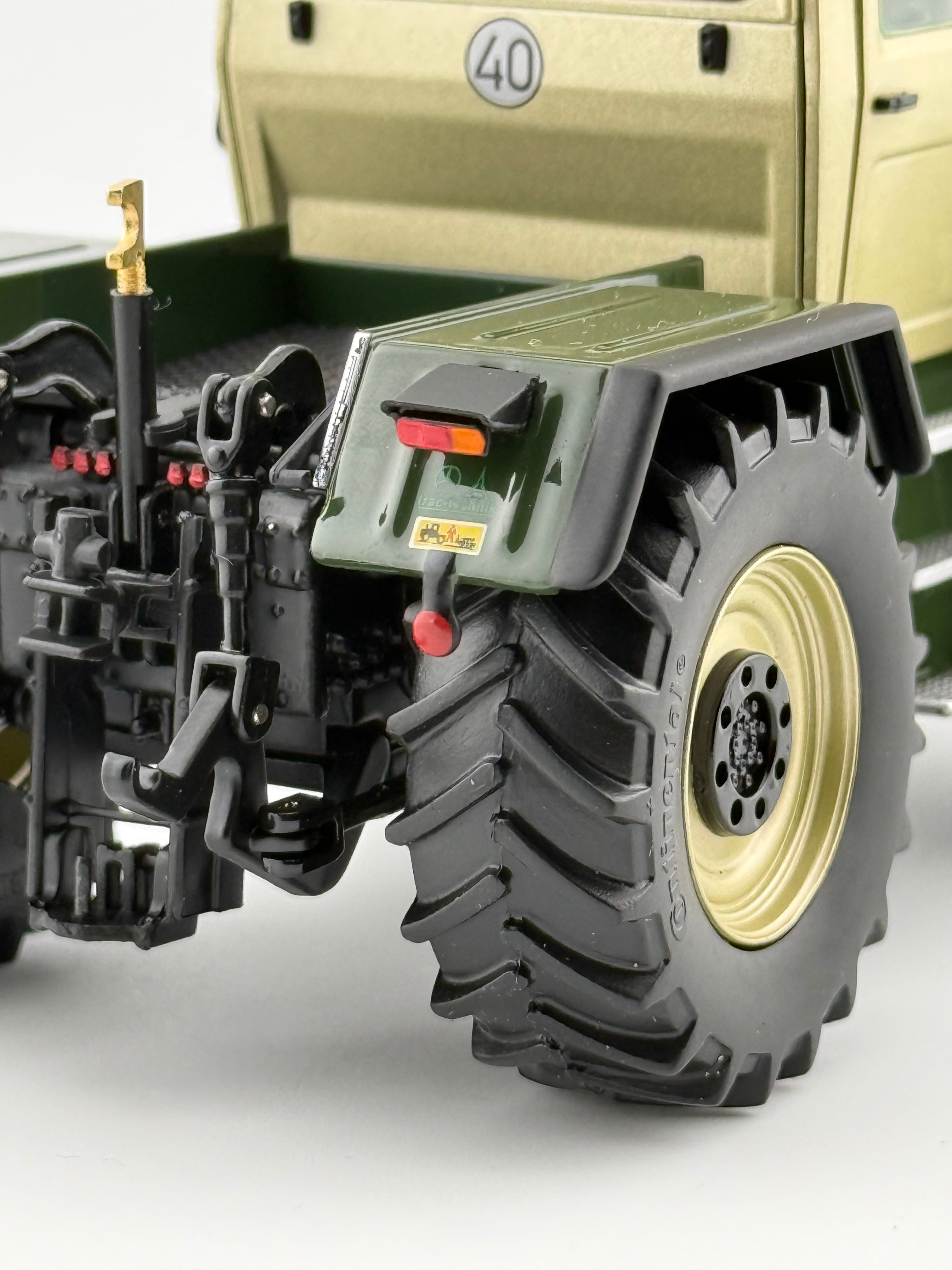 MB trac 1100 1:32 Hinterrad Detail Weise Toys Modelltraktor