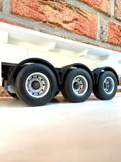 Sattelauflieger 1 32 Reifen Detail Modellbau