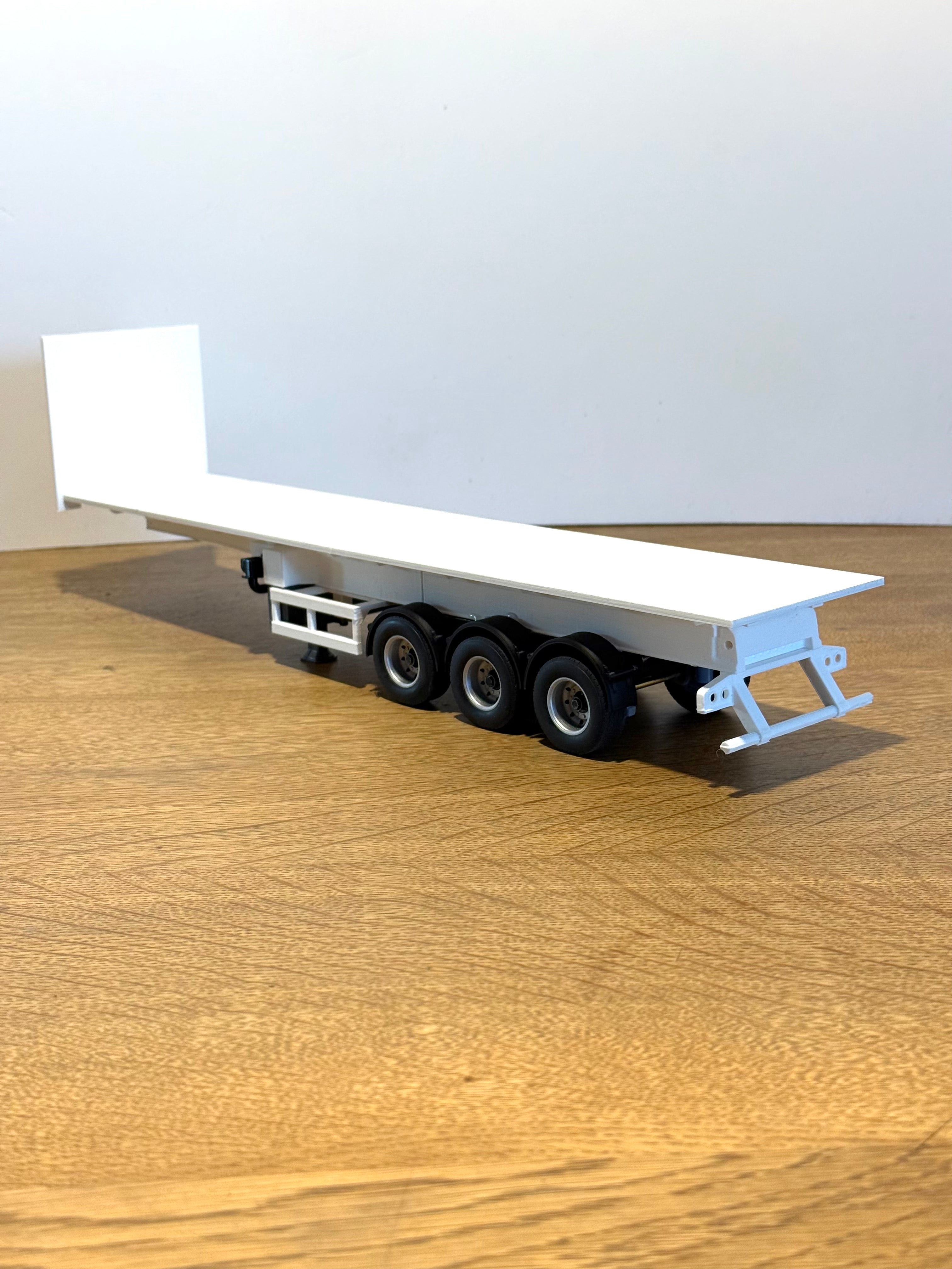 Sattelauflieger 1 32 Übersicht Modellbau Anhänger