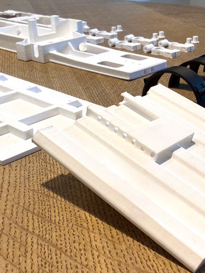 Sattelauflieger 1 32 Bausatz Teile Modellbau Detailansicht Front