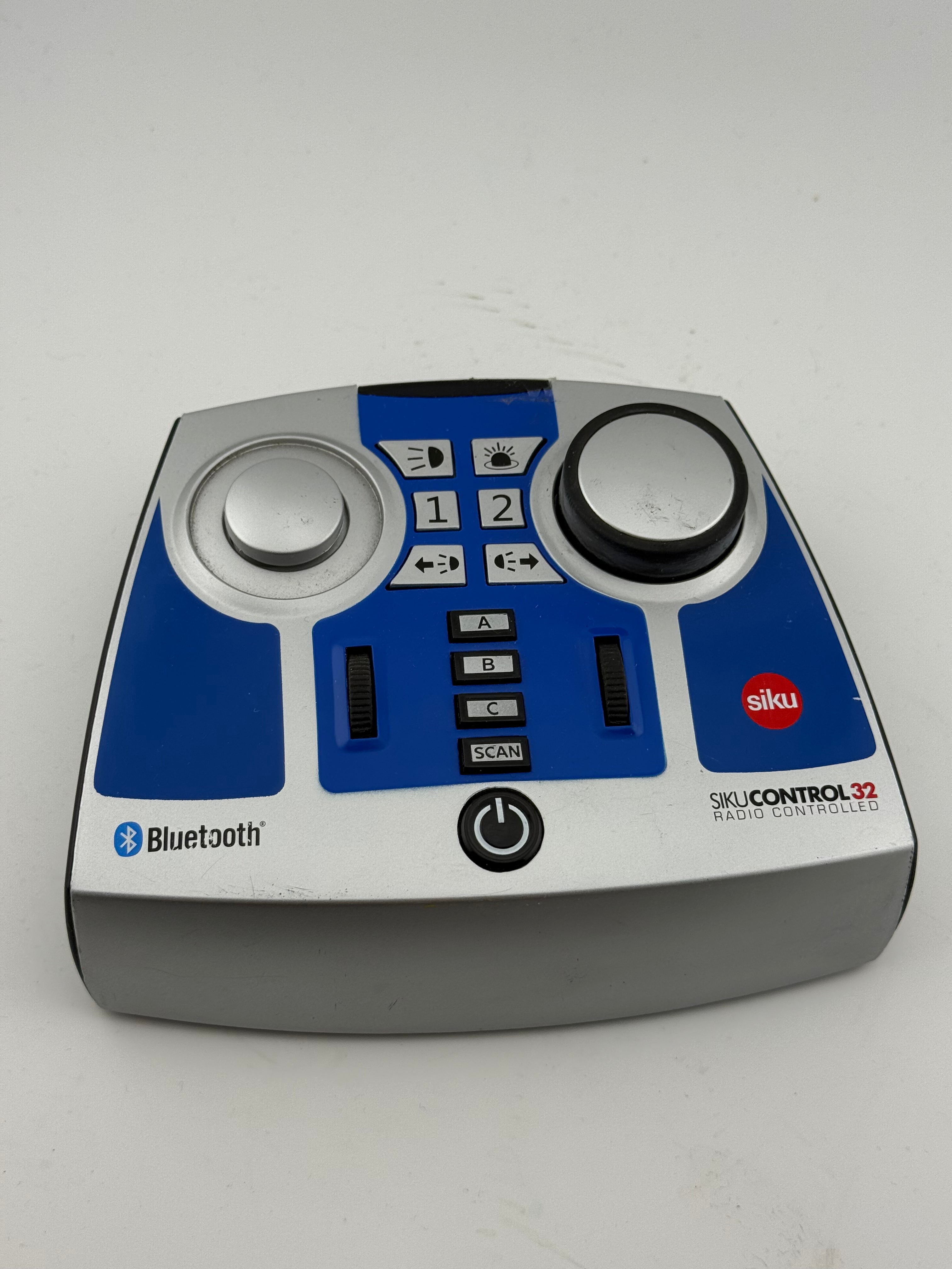 Original SIKU Control 6730 Bluetooth Fernbedienung für SIKU Control Modelle im Maßstab 1:32..